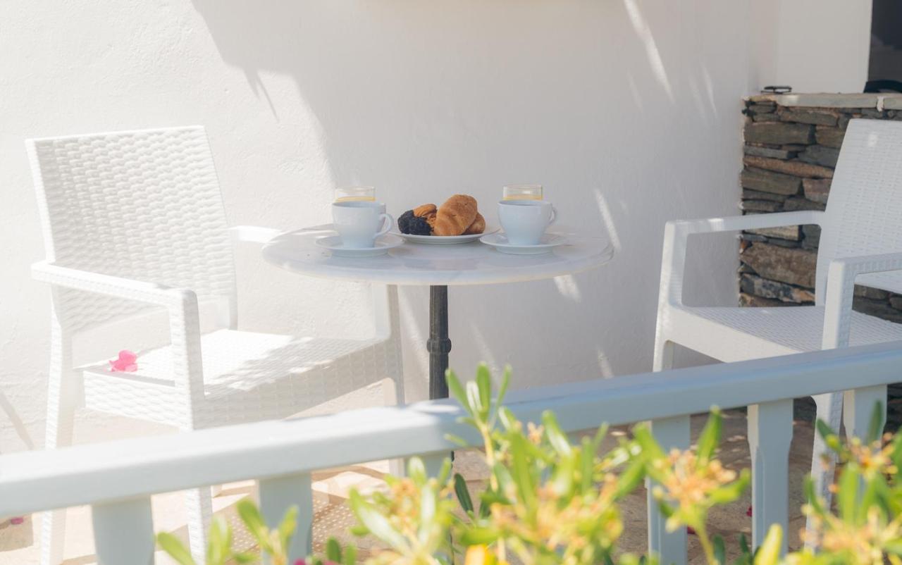 Nostos Sifnos Hotel Аполония Екстериор снимка