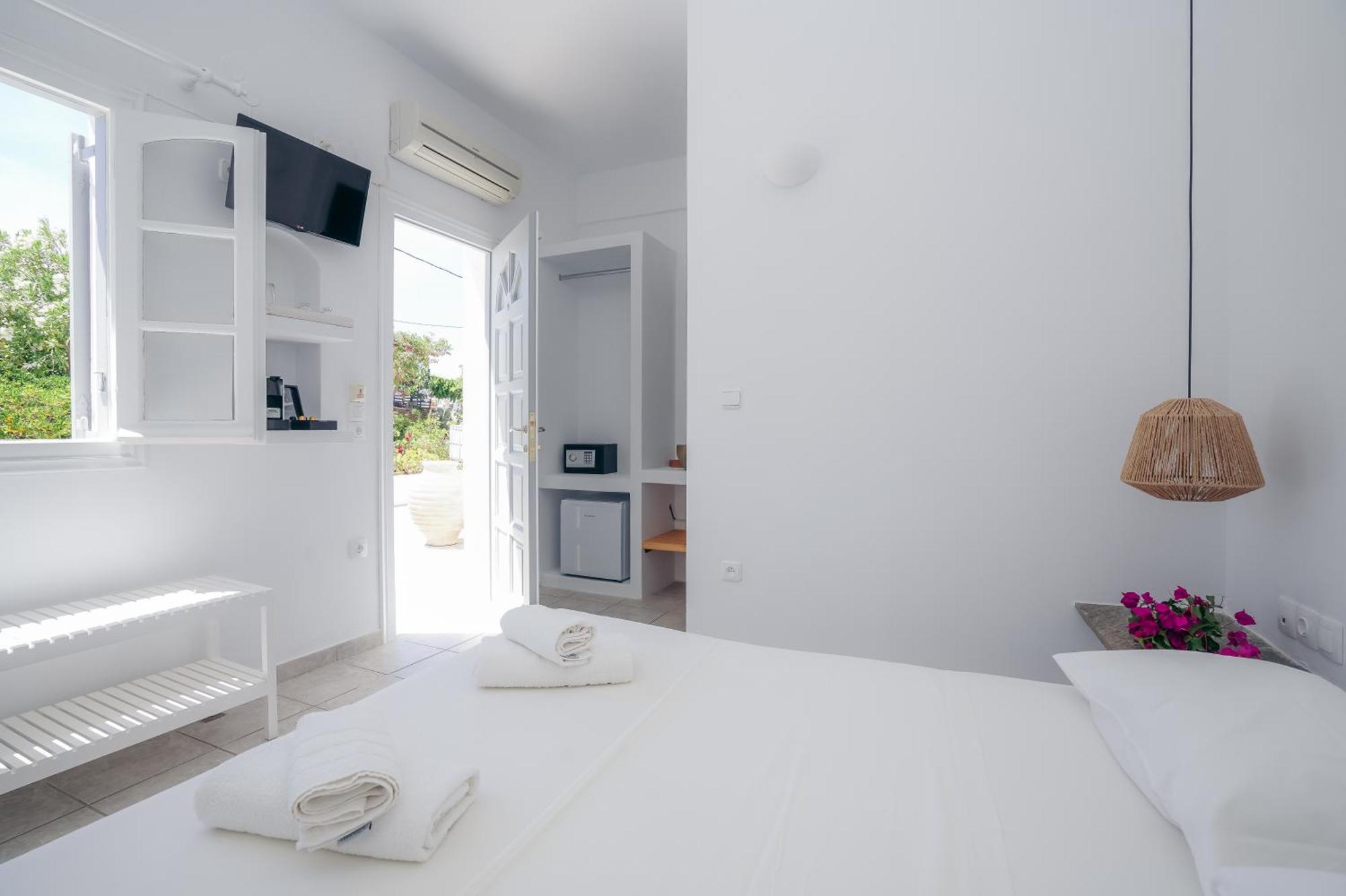 Nostos Sifnos Hotel Аполония Екстериор снимка