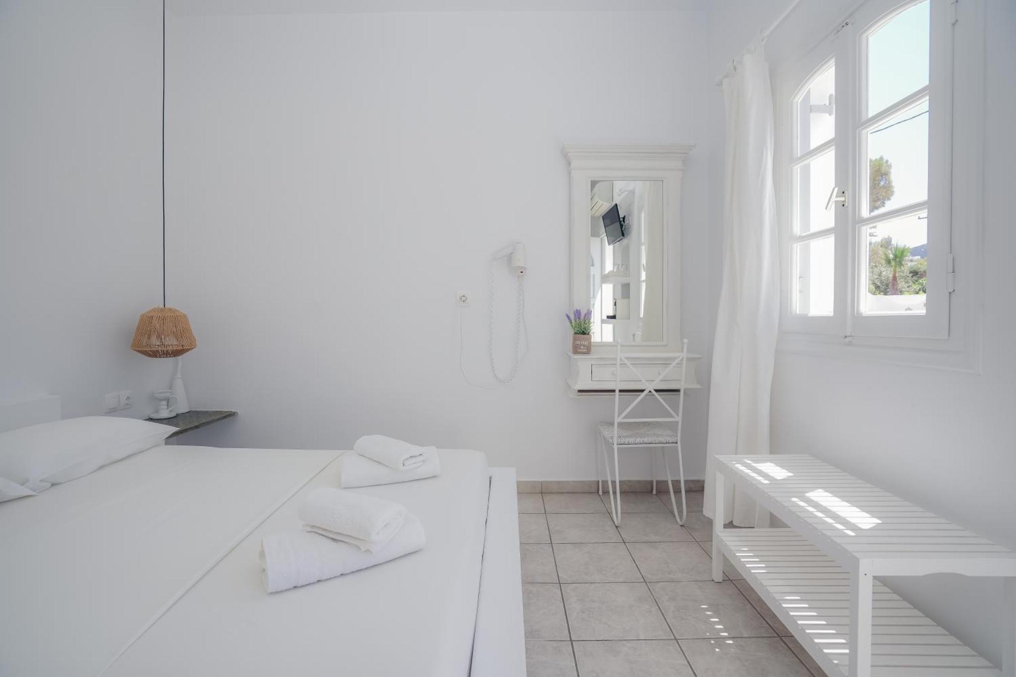 Nostos Sifnos Hotel Аполония Екстериор снимка